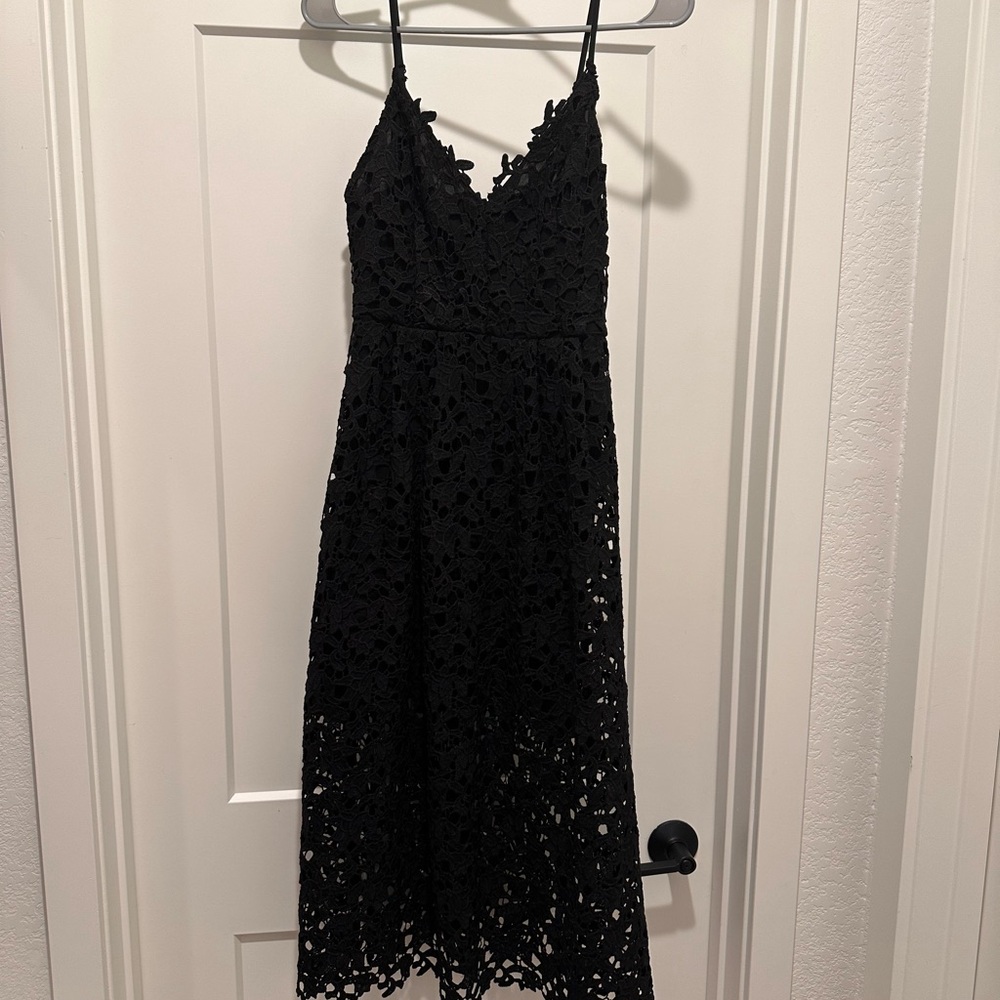 Elegant Black Lace Dress